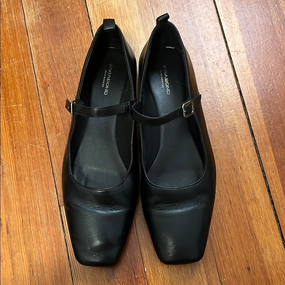 Vagabond Delia Mary Jane Flats